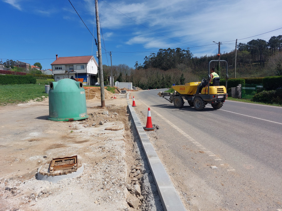 Instaladas las canalizaciones de servicios en la senda de Bormoio