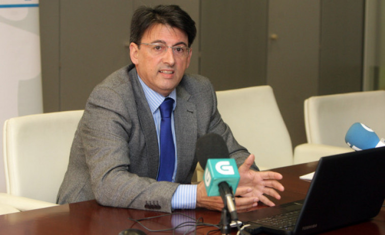 Ricardo Pérez y Verdes, galardonado por su excelencia por Unión Profesional de Galicia