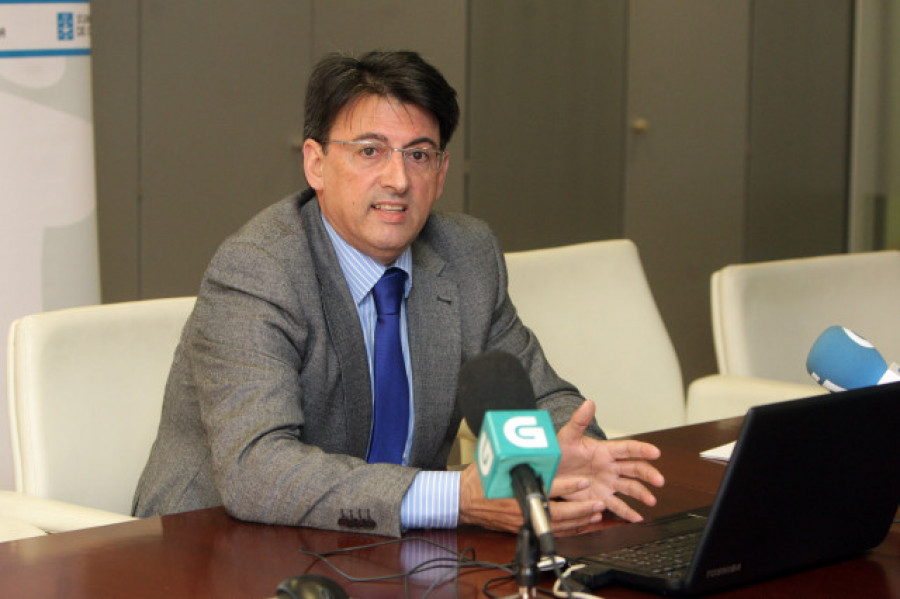 Ricardo Pérez y Verdes, galardonado por su excelencia por Unión Profesional de Galicia