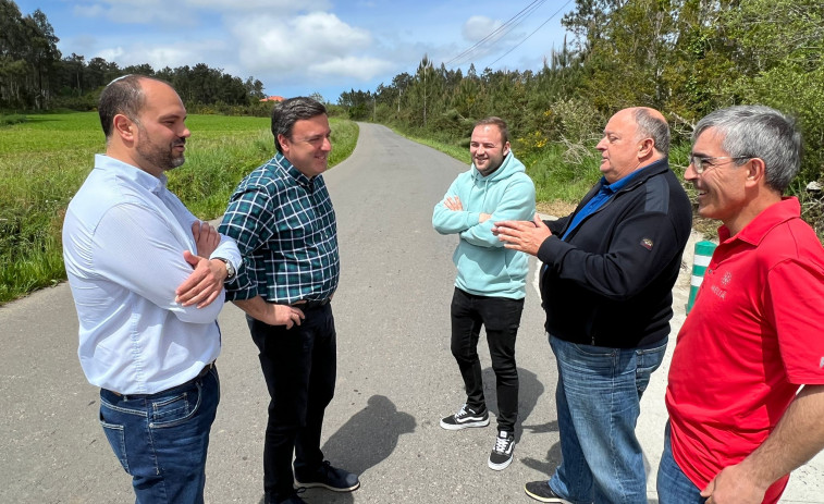 Los socialistas reclaman la mejora de los accesos al hospital de Cee desde Laxe