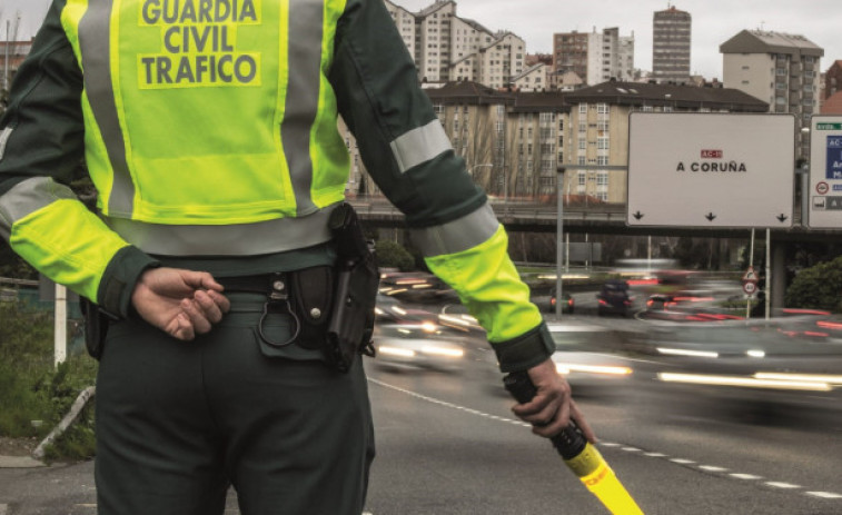 La DGT inicia este lunes en Galicia una campaña de sensibilización destinada a peatones, ciclistas y motoristas