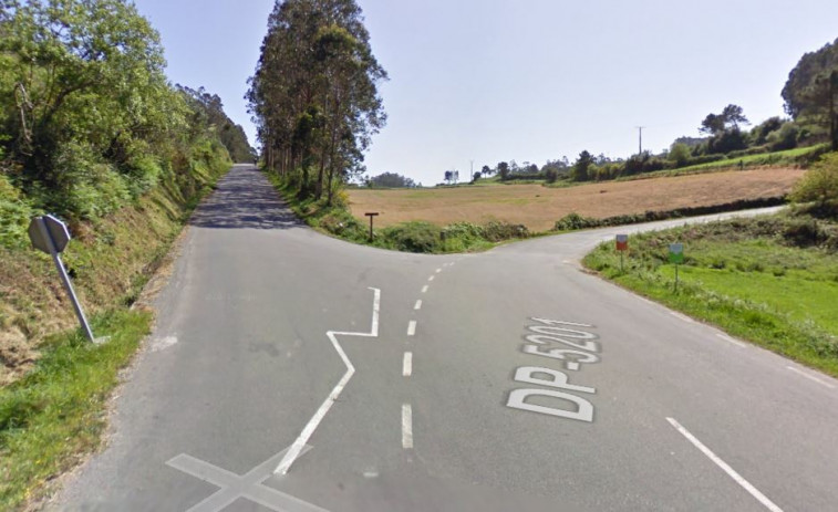 La Diputación licita por 425.000 euros la mejora de la seguridad en el vial de Muxía a Touriñán