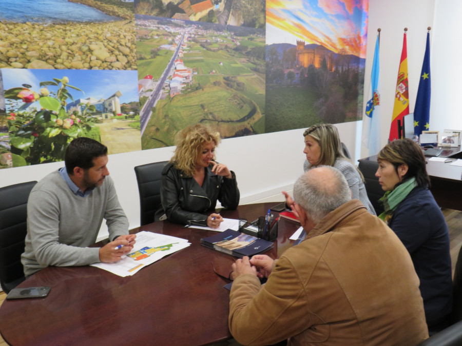 SEA y Concello de Vimianzo promocionan el polígono de la localidad