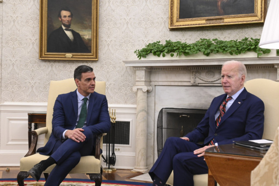 La reunión entre Biden y Sánchez repleta de halagos y una sola fricción