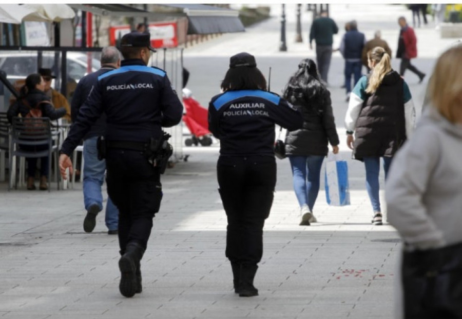 Detido un mozo de Vilagarcía por romperlle un brazo á nai, arrastrala fóra da casa e deixala no corredor