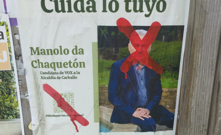 VOX denuncia actos vandálicos contra sus carteles en Carballo