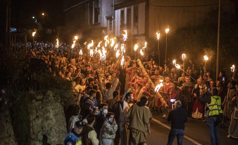 Tarde-Noite Infantil Meiga en el Asalto ao Castelo de Vimianzo