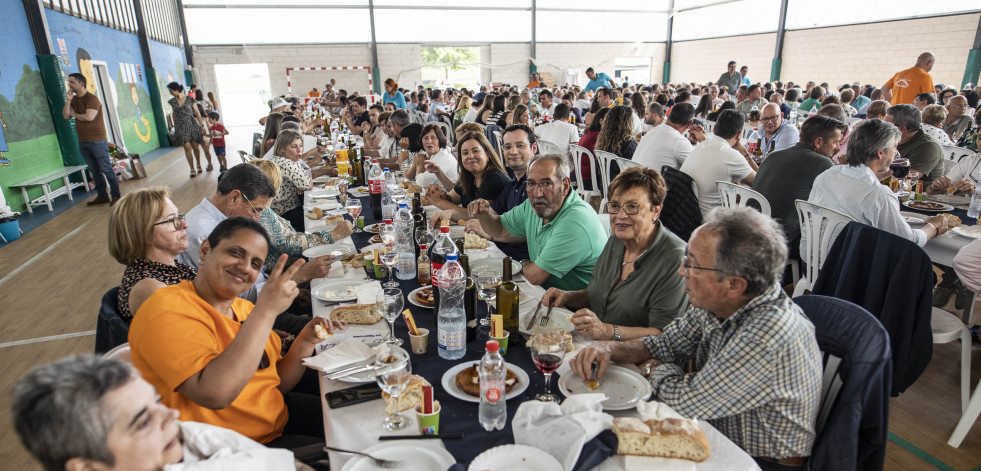 Comida del barrio de A Milagrosa, en imágenes