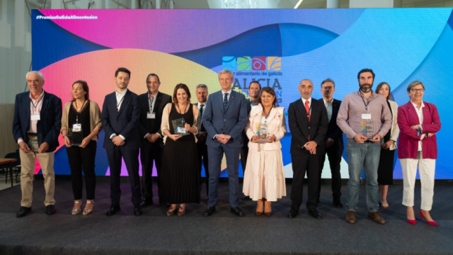 Granja Campomayor, Río de Galicia, CienPorCel, El Nogal y Bico de Xeado ganadores de los IX Premios Galicia Alimentación