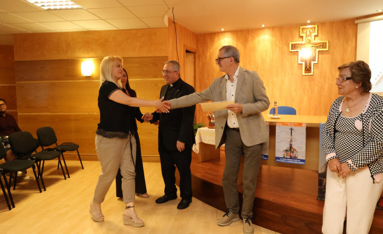 Clausura de los cursos de la parroquia de Carballo