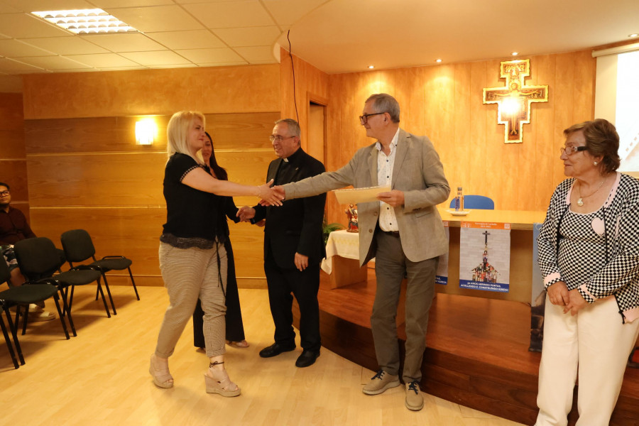 Clausura de los cursos de la parroquia de Carballo