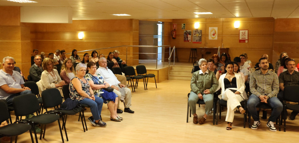 Clausura de los cursos del centro social de la parroquia de Carballo