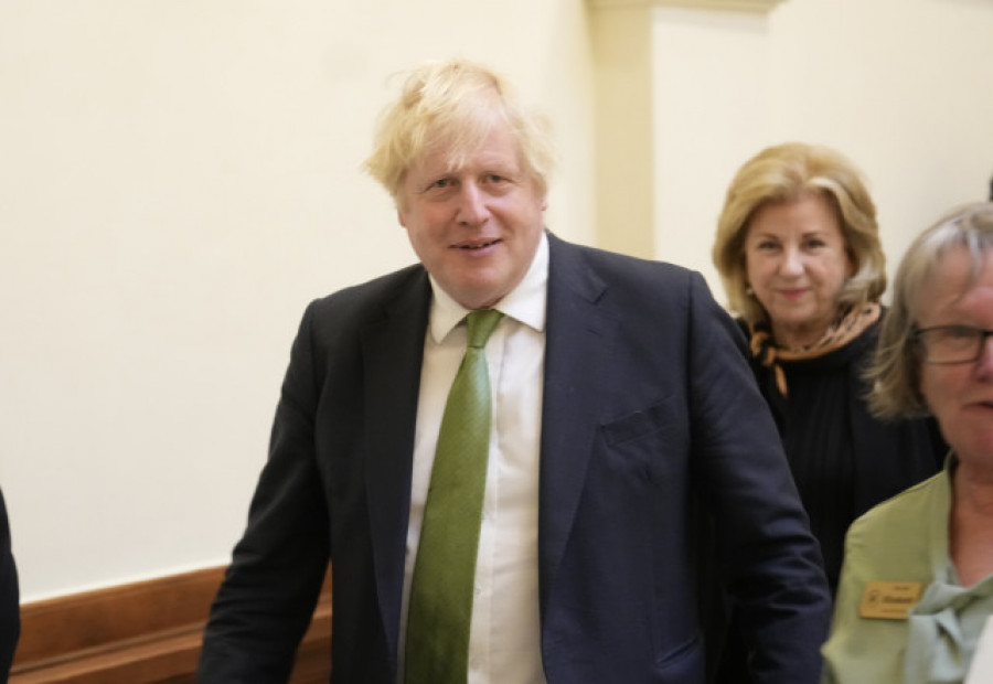 Boris Johnson usa su primera columna periodística para hablar de una píldora para adelgazar