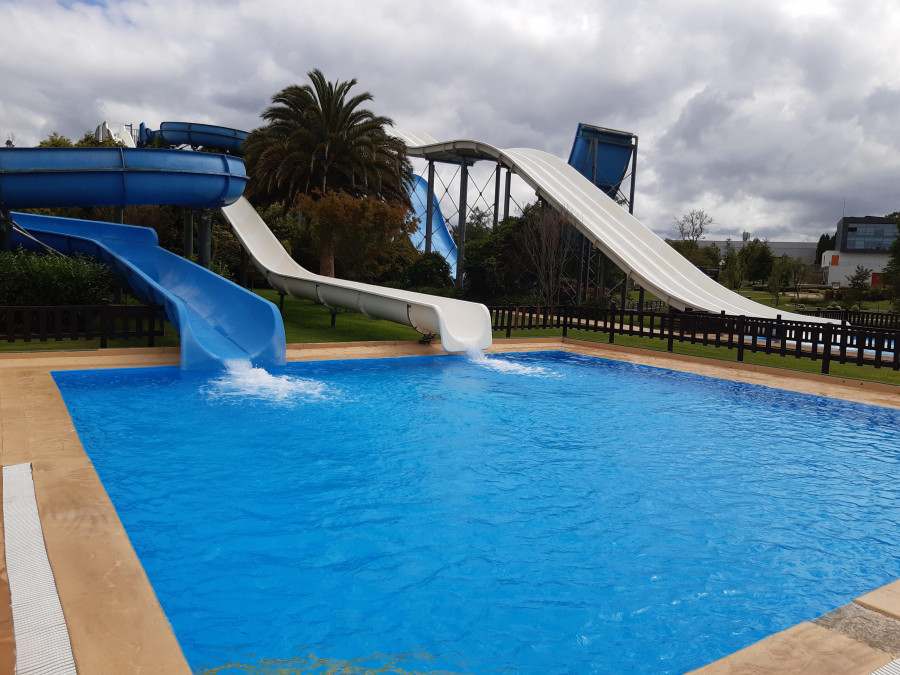 La Diputación financia con 44.500 euros el socorrismo en varias piscinas