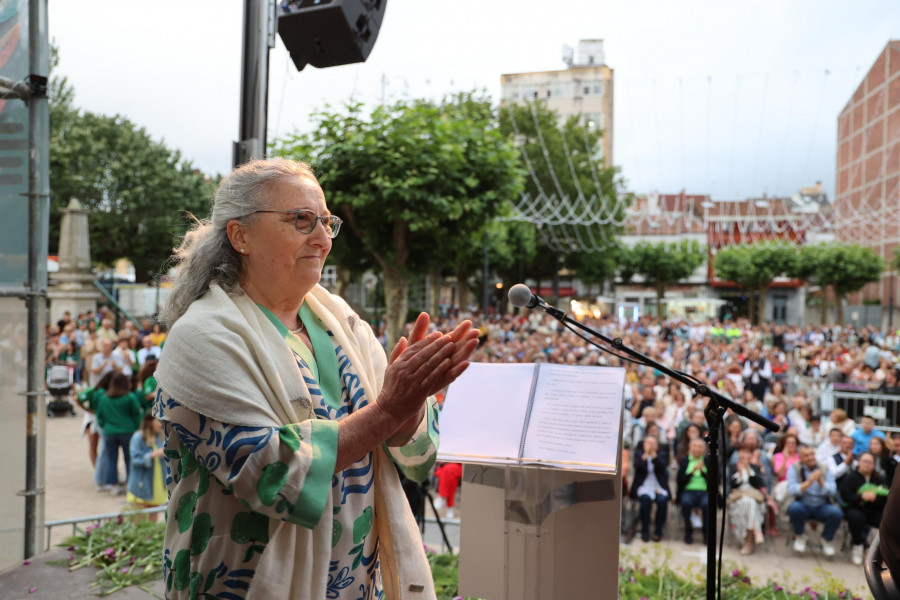 El pregón de Gema Paz abre la semana grande del San Xoán carballés