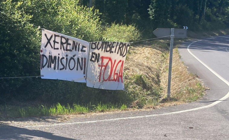 Cierra el parque de bomberos de Cee al no reunir suficientes efectivos para los servicios mínimos