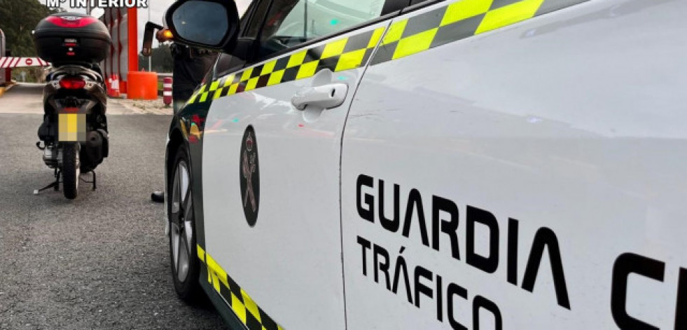 Herido un motorista en una colisión contra un vehículo en Vimianzo