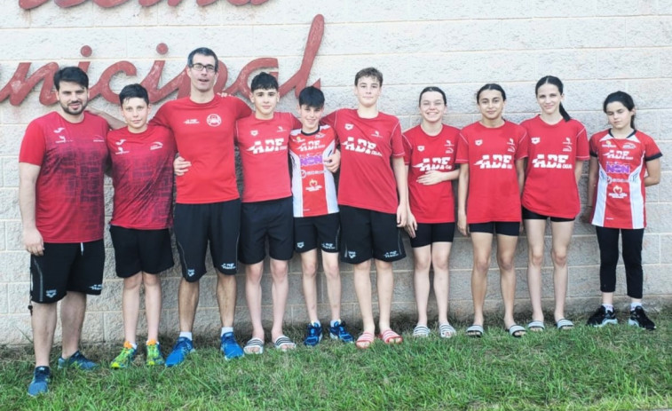 Dieciocho medallas para la AD Fogar en el Autonómico de natación alevín