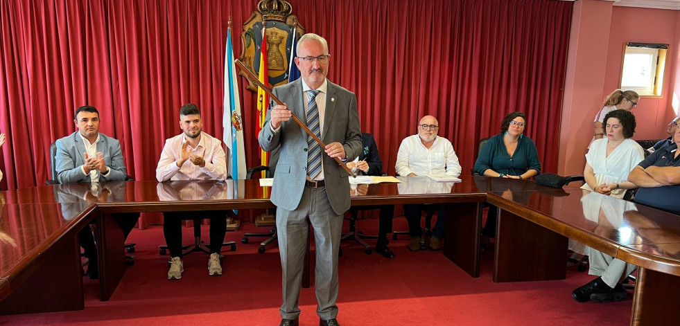 Constituido el equipo de gobierno de Laxe con dos dedicaciones