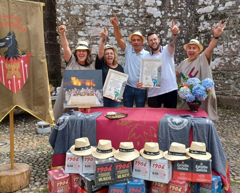 VIMIANZO Entrega premios Pinchos Irmandiños 1 01313.96