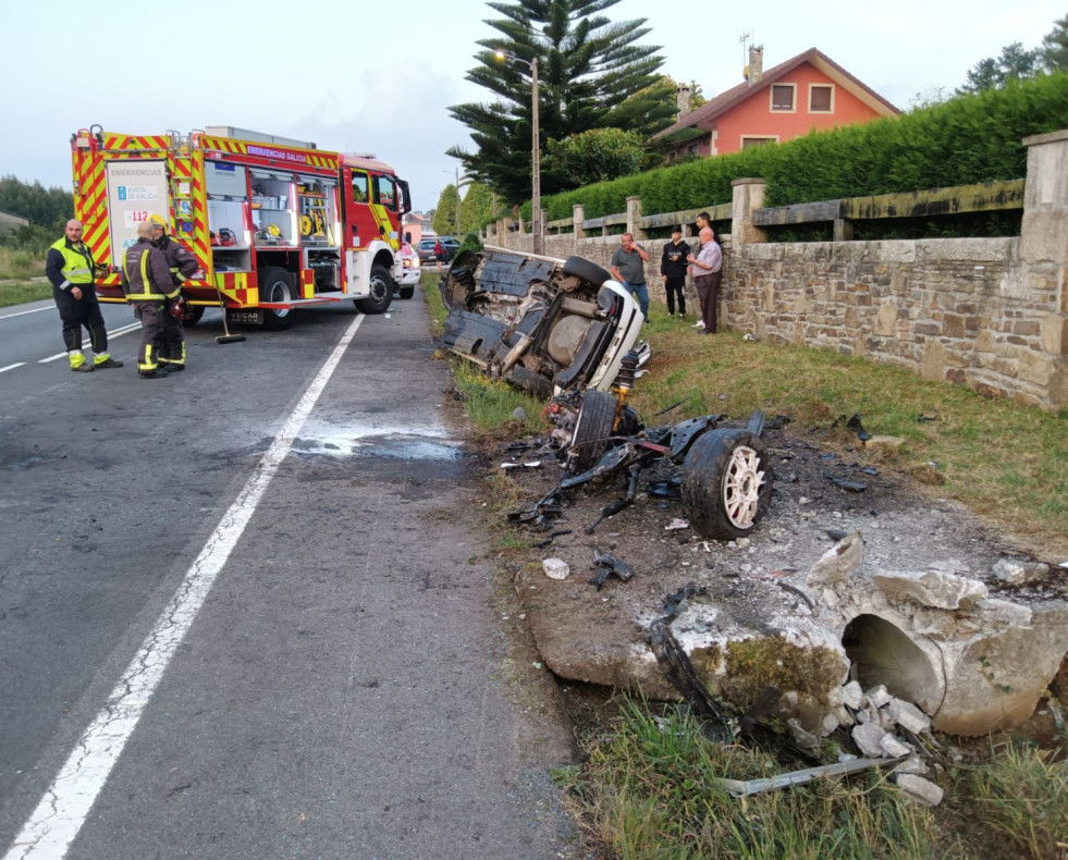 Bomberos accidente ponteceso