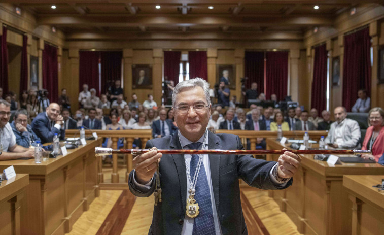 Menor, presidente de la Diputación de Ourense tras 33 años de la familia Baltar al frente