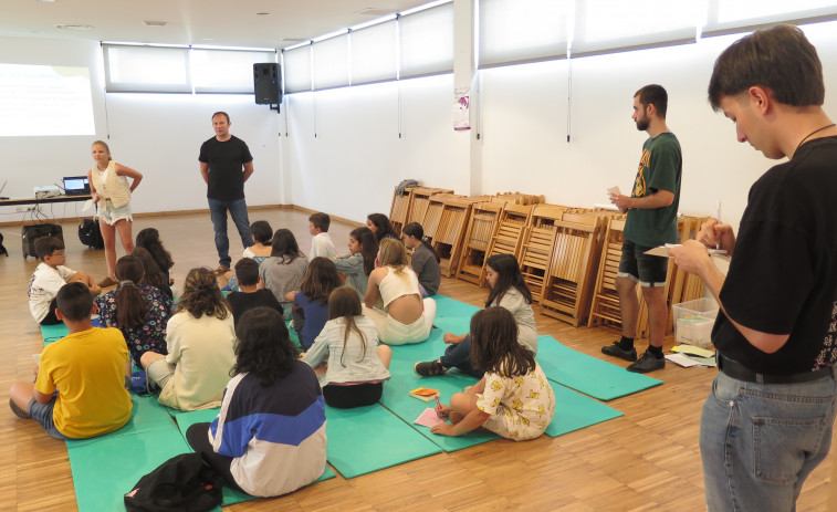 Los más jóvenes definen el futuro Plan Local de Infancia e Adolescencia de A Laracha