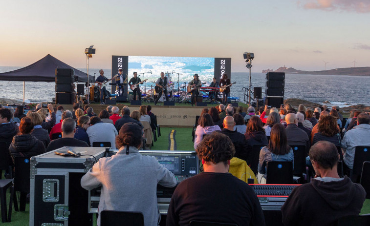 Experiencia musical única en el faro Punta Buitra de Muxía