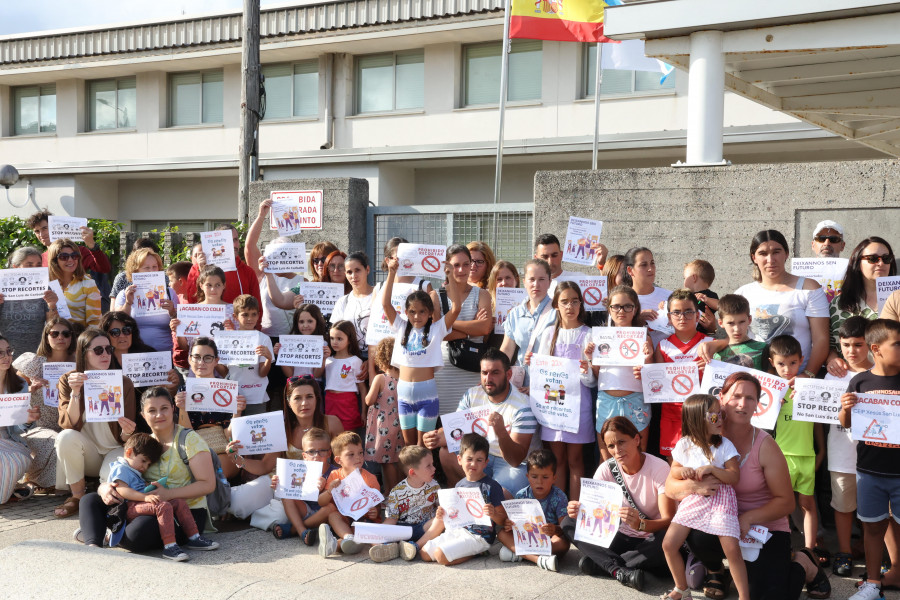 El BNG registra una iniciativa en el Parlamento de Galicia por el cierre de un aula en el San Luis Romero
