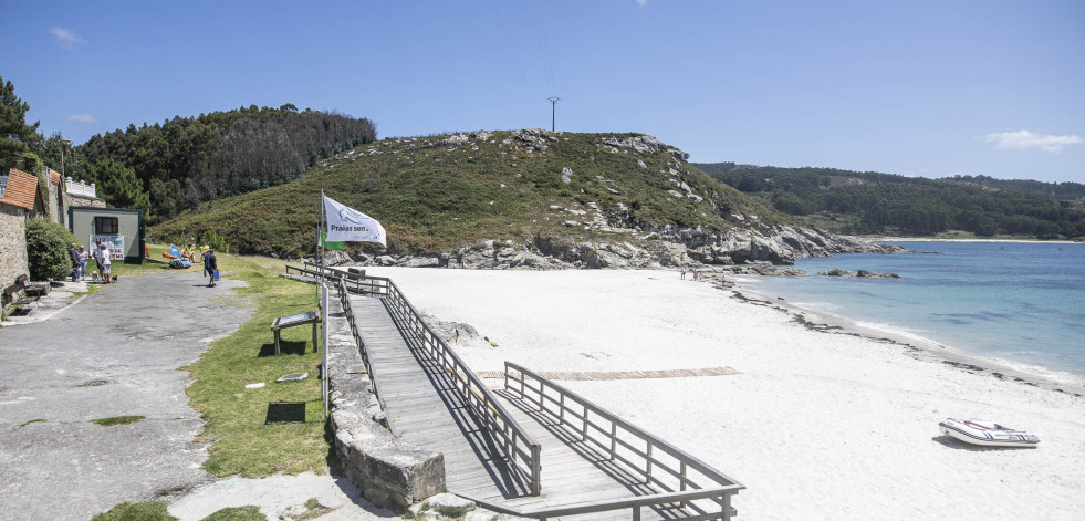 Fallece una mujer en la playa de Osmo, en Ponteceso, por una posible indisposición