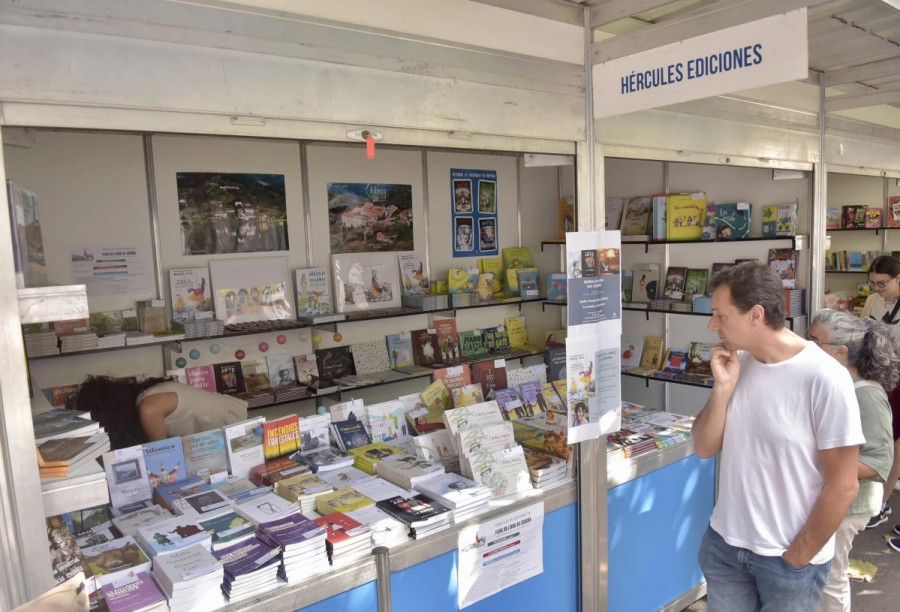 Hércules de Ediciones estará presente en la Feria del Libro de A Coruña con caseta propia y catorce firmas