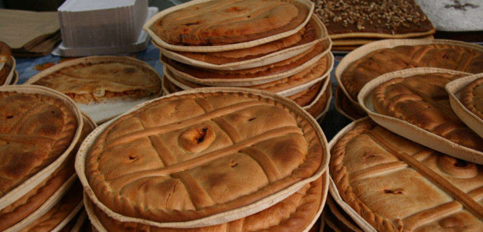 Xoubas, empanadas y pulpo dominan el delivery veraniego en Galicia