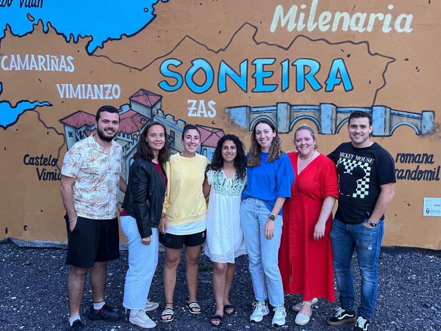 La Fórmula, el Combo y djs, en las fiestas de agosto de Vimianzo