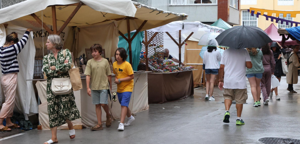 El mal tiempo empaña el Mercado Mariñeiro de Malpica
