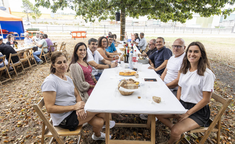 Fiesta de la Agrupación de Voluntarios de Protección Civil de Carballo
