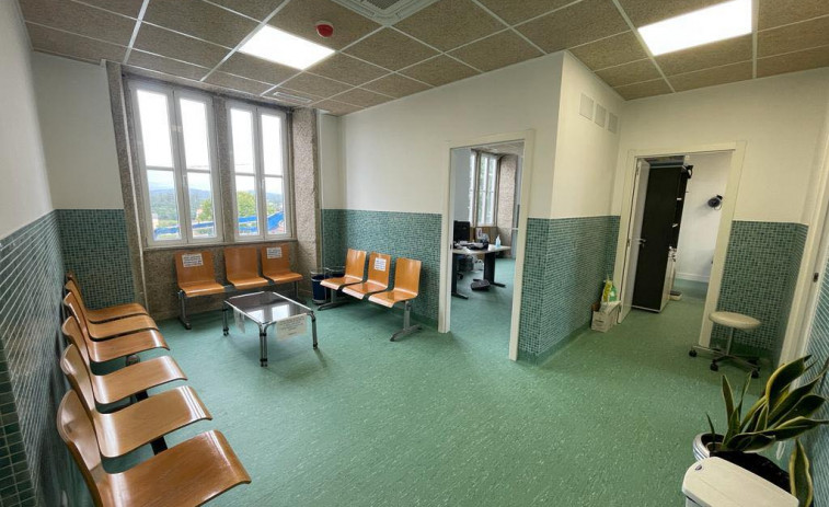 La atención sanitaria en el centro de salud de Baio se traslada al ala del edificio ya acondicionada