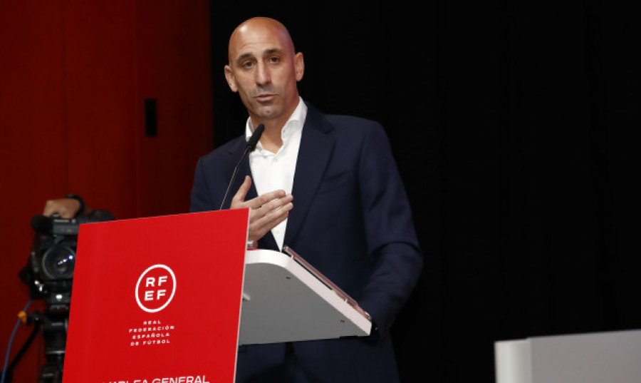 La Comisión Disciplinaria de FIFA suspende con carácter provisional a Rubiales