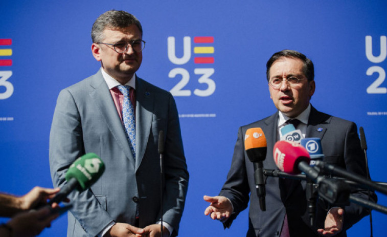 Ucrania pide a España “más tanques, blindados y sistemas antiaéreos”