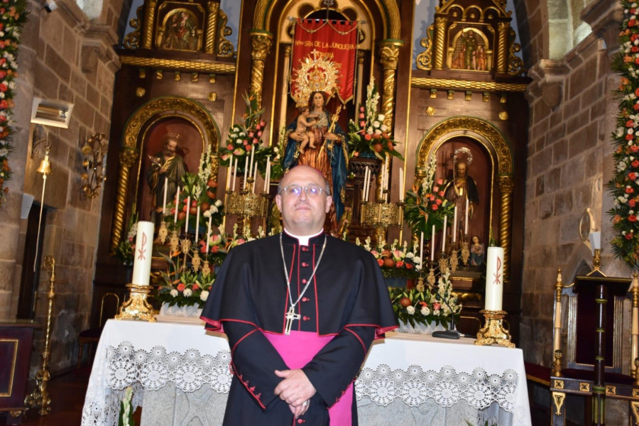 El Arzobispo nombra a los seis nuevos vicarios de la diócesis de Santiago
