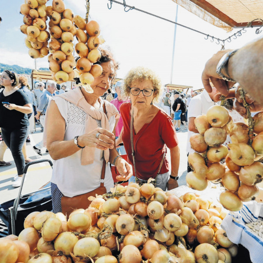 La tradición agrícola de Sanxenxo resiste a la industria turística