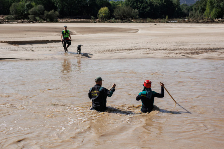 La Guardia Civil reanuda la búsqueda de los desaparecidos tras el temporal