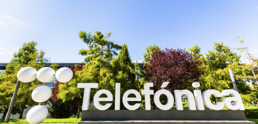 Telefónica pagará 23 millones extra de pensión a Pallete y a Vilá tras sus ceses