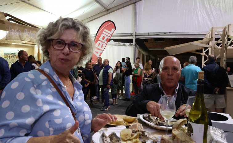 Comienza la Festa da Pataca con una multitudinaria sardiñada