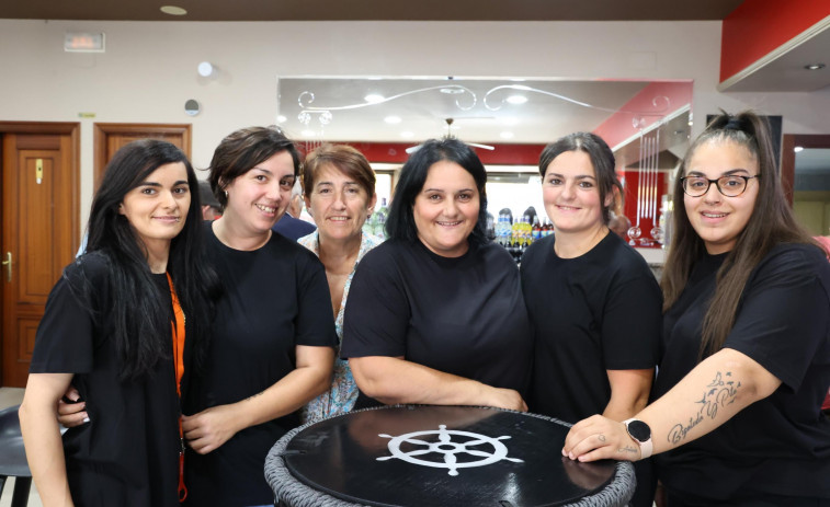 El café bar Antoxo vuelve a abrir sus puertas en Coristanco
