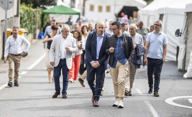 Quedan 3.000 de las 10.000 bolsas de ‘chips’ hechas por Bonilla para la Festa da Pataca