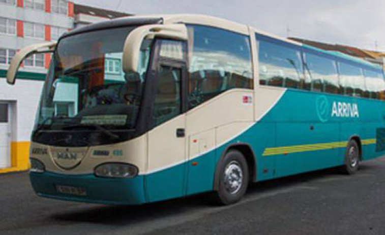 La Xunta amplía las plazas de bus de Fisterra a Cee, con 