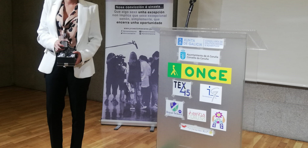 Paula Mouzo recoge el premio As Boas Prácticas Cidadáns del Proxecto Máscaras