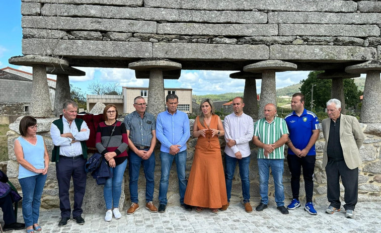 El Concello de Vimianzo inaugura las obras de humanización de la Avenida da Gándara