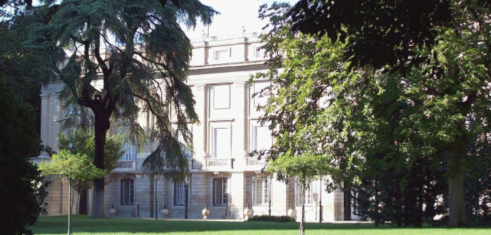 El Palacio de Liria acoge la presentación de un libro sobre el Conde de Lemos, de la historiadora Manuela Sáez y la editorial Hércules