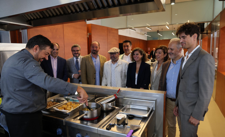 Aptcm presenta en Santiago su campaña gastronómica de productos kilómetro 0